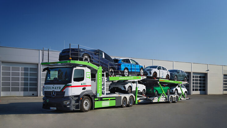 © ROLAND FROSCHAUER E-lKW von Hödlmayr für den Fahrzeug-Transport